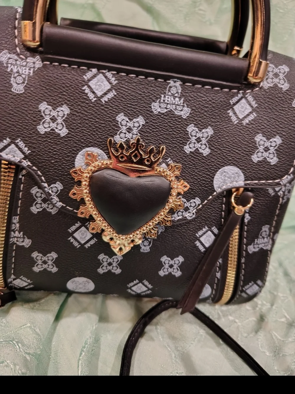 Black Heart Emblem Mini Satchel Handbag